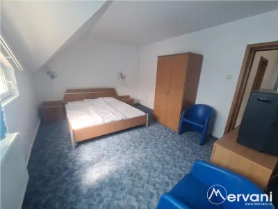 Complex turistic - Zona Piatra Arsa - foto 86