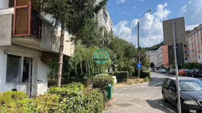 Vand spatiu comercial cu vad foarte bun in Sighisoara situat pe strada Plopilor - Sighisoara