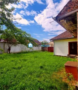 Casa de vanzare cu 3 camere in Jibert judetul Brasov - foto 4