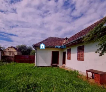 Casa de vanzare cu 3 camere in Jibert judetul Brasov - foto 5