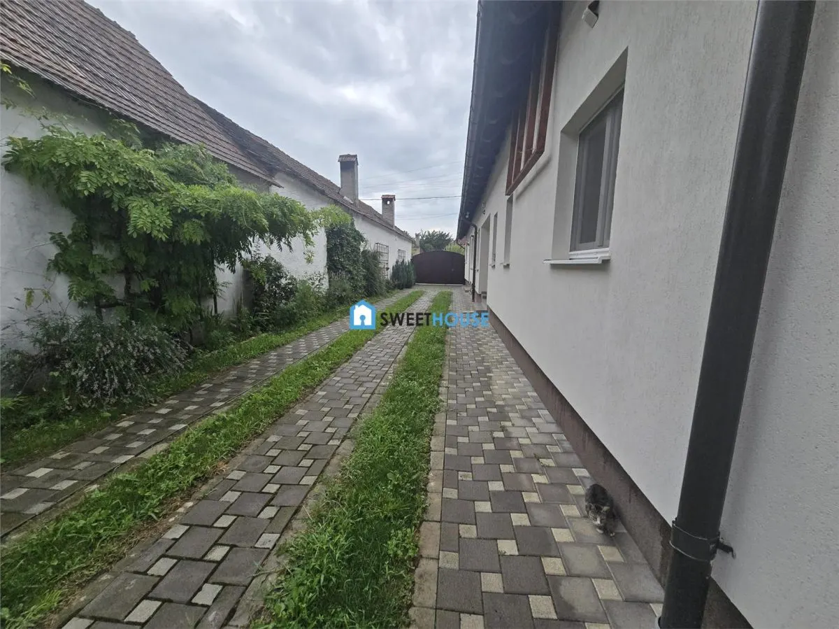 Casa De Lux  in Sinca Veche - foto 25