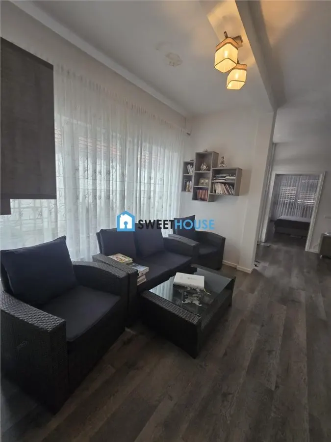 Casa De Lux  in Sinca Veche - foto 5