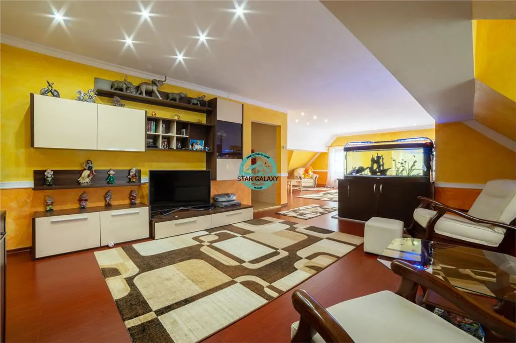Oportunitate ! Pensiune 7 camere, 4 apartamente, 760mp utili la E60 - foto 24