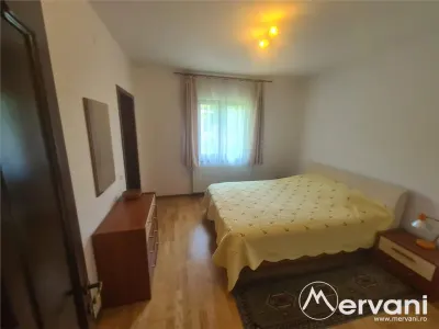 Vila de vanzare in Breaza - Zona Liceul Militar - foto 20