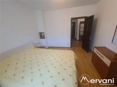 Vila de vanzare in Breaza - Zona Liceul Militar - foto 22