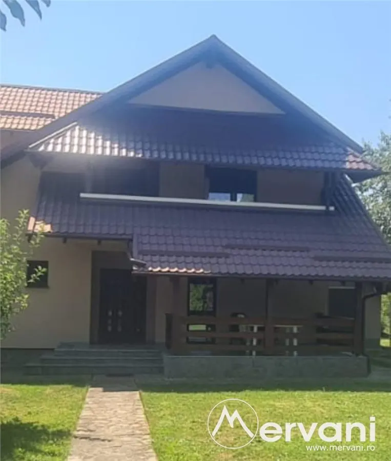 Vila de vanzare in Breaza - Zona Liceul Militar - foto 4