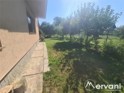 Vila de vanzare in Breaza - Zona Liceul Militar - foto 51