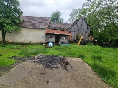 Casa de renovat  in Sinca Noua - foto 16