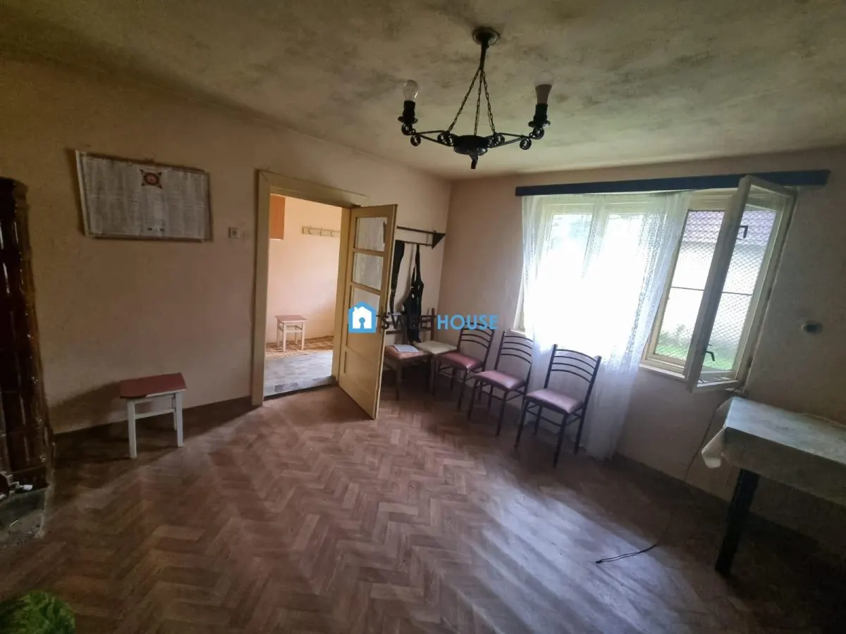 Casa de renovat  in Sinca Noua - foto 18