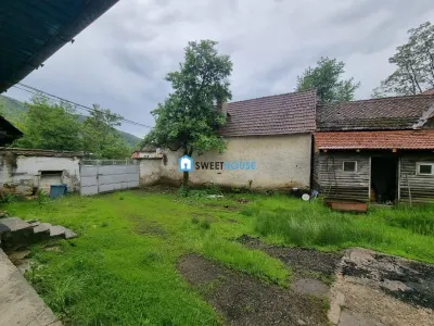 Casa de renovat  in Sinca Noua - foto 3