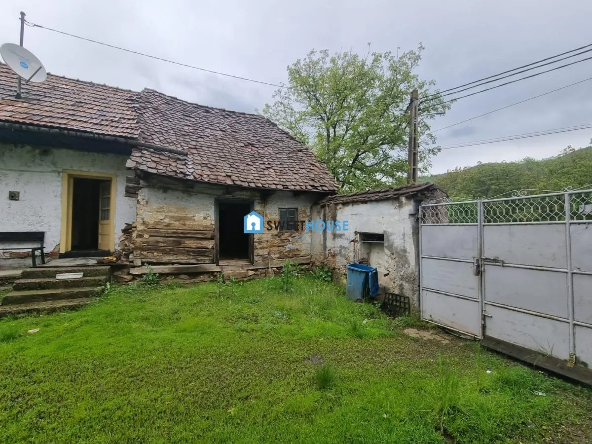 Casa de renovat  in Sinca Noua - foto 5