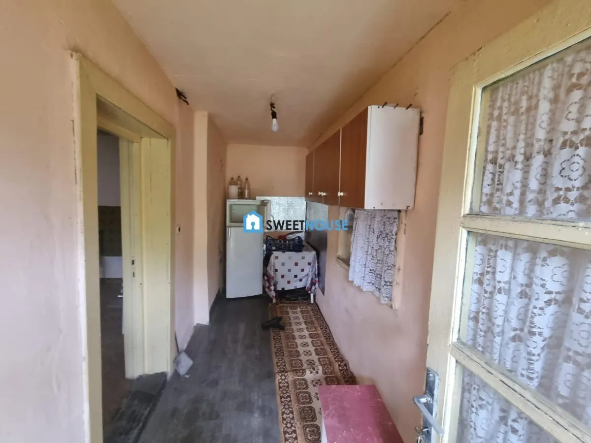 Casa de renovat  in Sinca Noua - foto 7