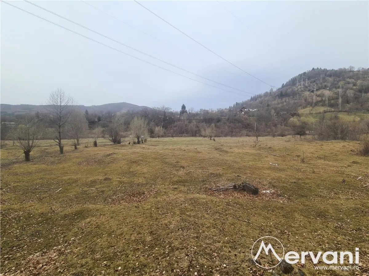 Teren de vanzare in Valea Doftanei cu priveliste si rau montan in vecinatate - foto 1