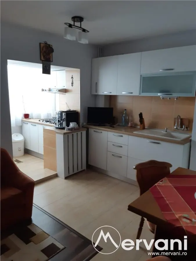 Apartament 2 cam ultracentral Ploiesti - foto 11
