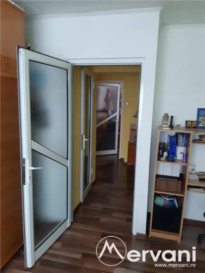 Apartament 2 cam ultracentral Ploiesti - foto 8