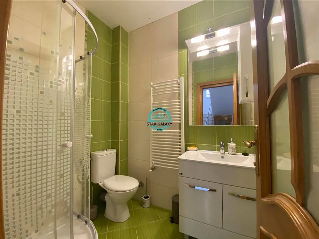 Inchiriez casa cu 5 camere si 3 bai in Unirii pe Calea Voiniceni - foto 14