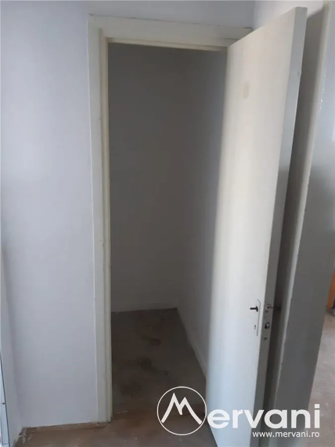 Apartament 3 camere Ploiesti Vest - foto 12
