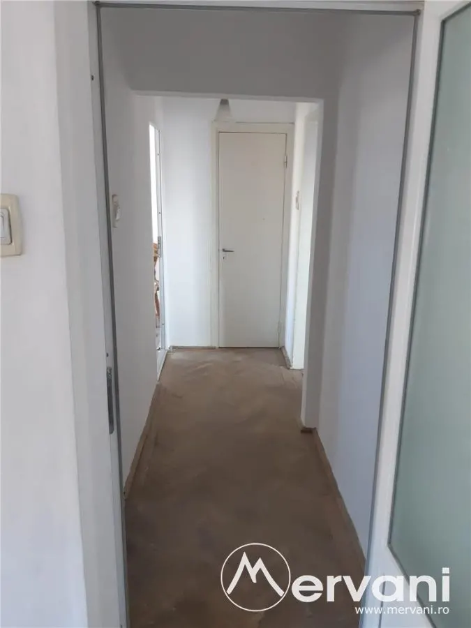 Apartament 3 camere Ploiesti Vest - foto 9