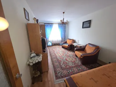Apartament cu doua  camere zona Combinat - foto 9