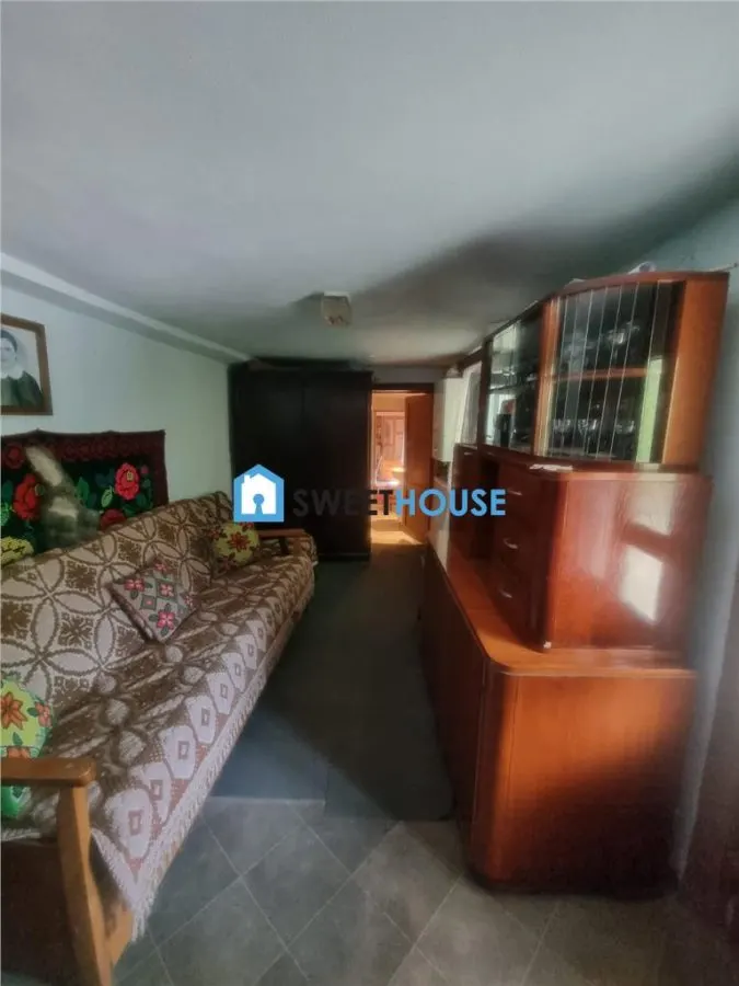 CASA DE VANZARE IN SERCAITA - foto 5