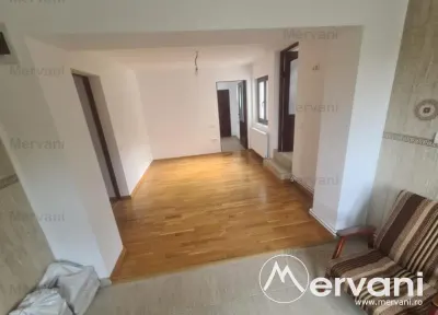 Vila de vanzare in Comarnic - foto 30