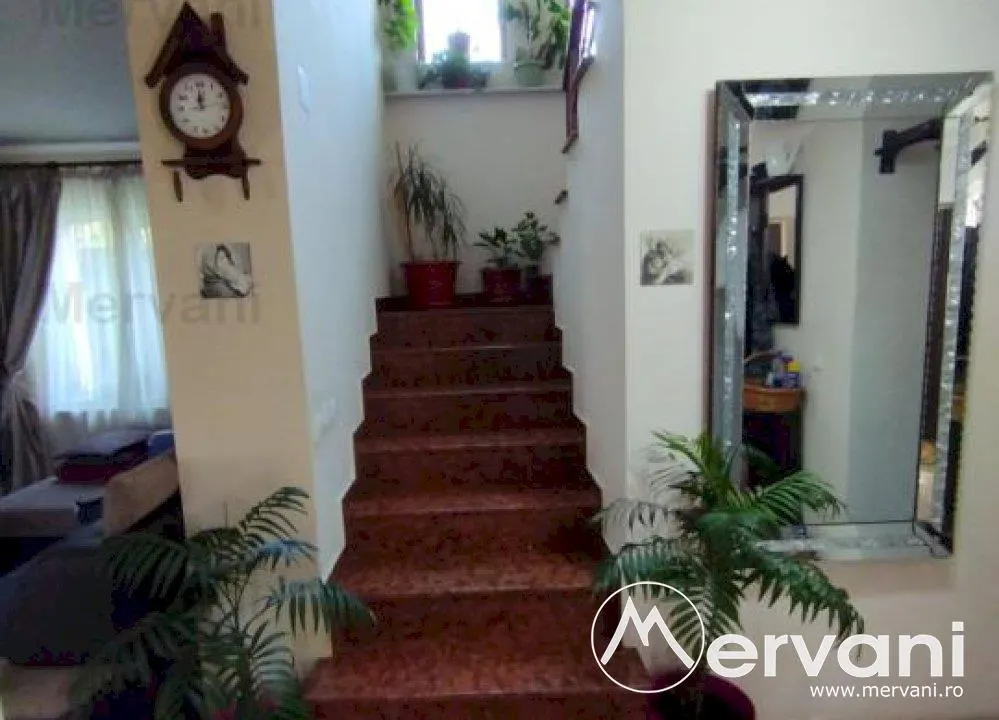 Vila de vanzare in Campina - foto 4