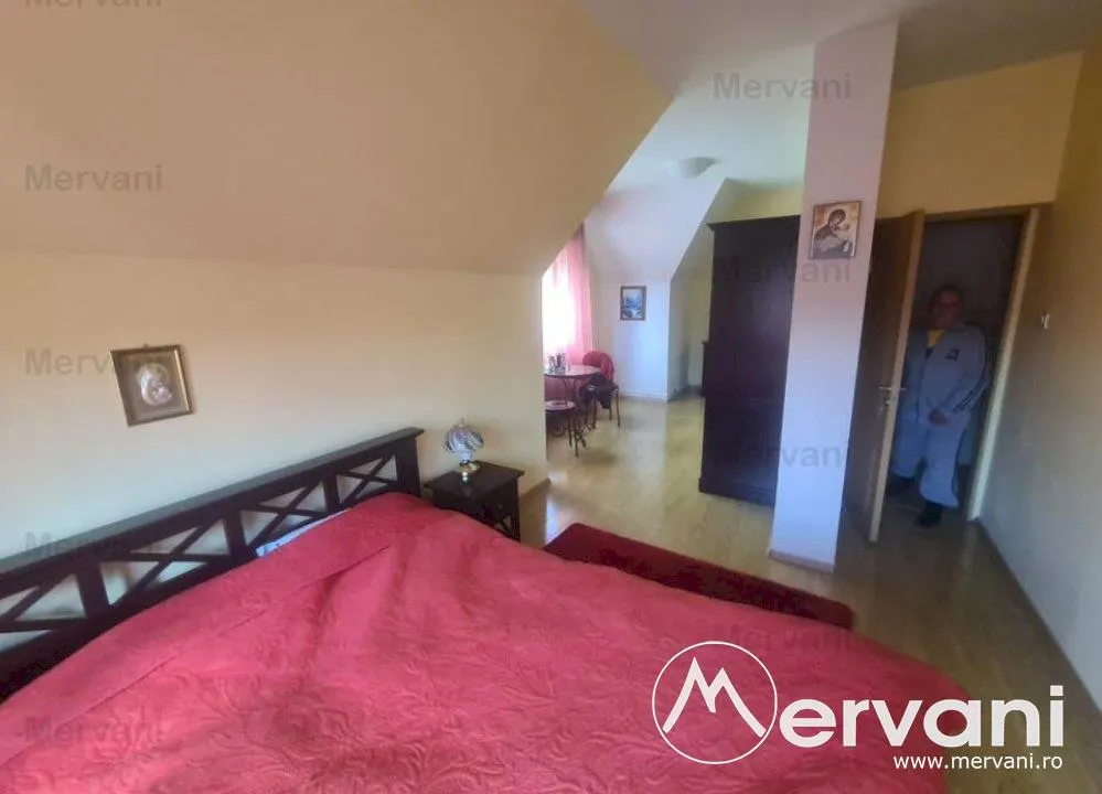 Vila de vanzare in Busteni - foto 16