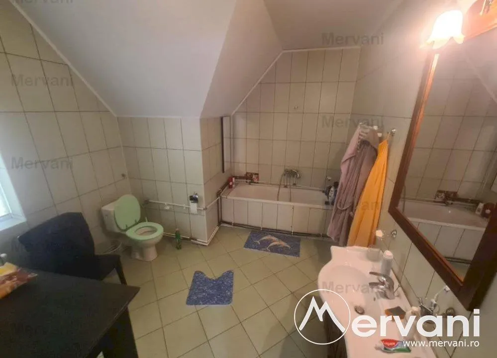 Vila de vanzare in Busteni - foto 19