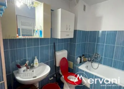 Apartament cu 2 camere de vanzare in Sinaia - foto 11
