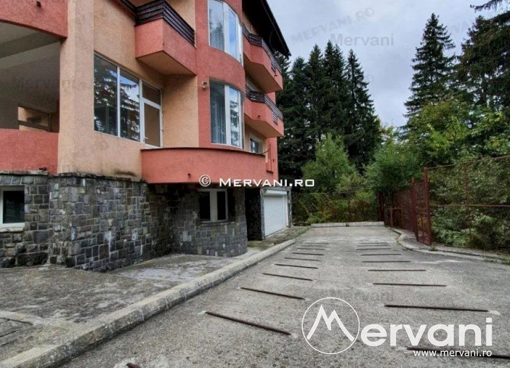 Vila (Pensiune) de vanzare in Predeal - foto 2