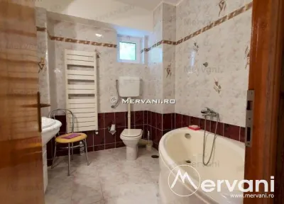 Vila (Pensiune) de vanzare in Predeal - foto 16
