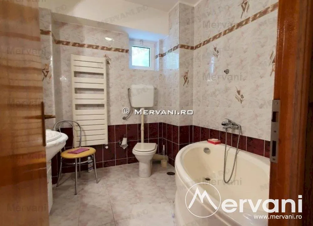 Vila (Pensiune) de vanzare in Predeal - foto 16