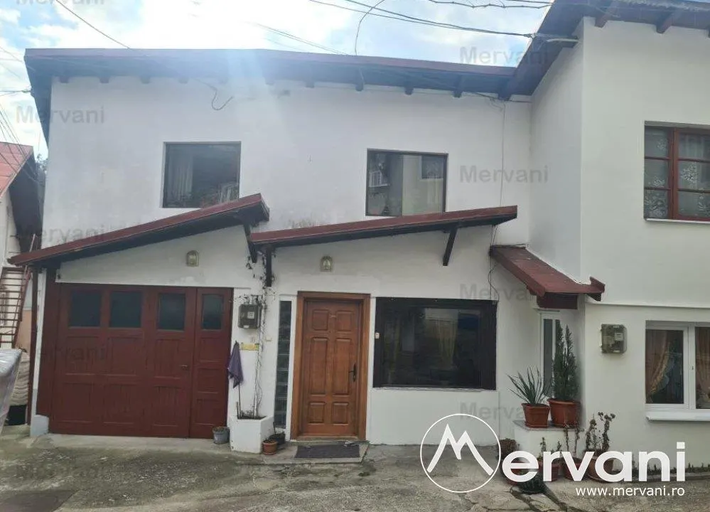 De vanzare apartament in vila - Sinaia - foto 1