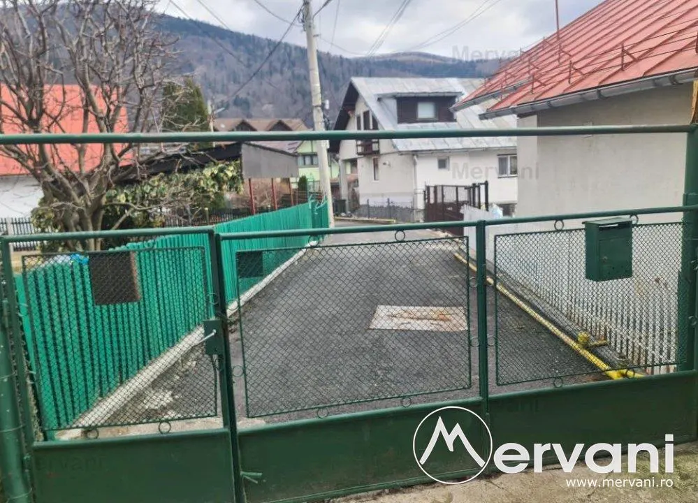 De vanzare apartament in vila - Sinaia - foto 2
