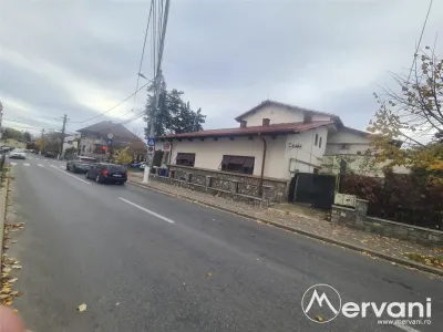 Spatiu Comercial de Vanzare in Campina (Zona Ultracentrala)) - Campina