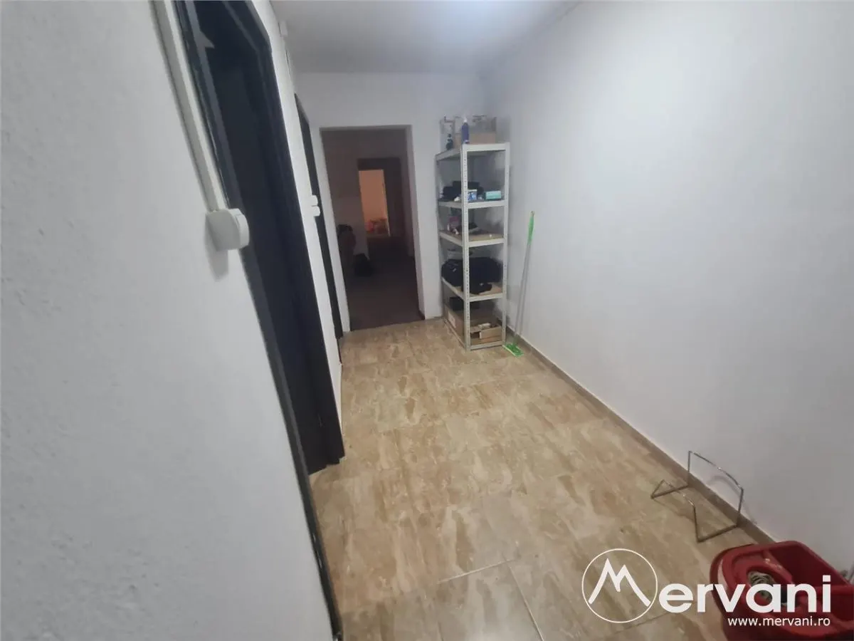 Spatiu Comercial de Vanzare in Campina (Zona Ultracentrala)) - foto 11