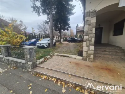 Spatiu Comercial de Vanzare in Campina (Zona Ultracentrala)) - foto 4