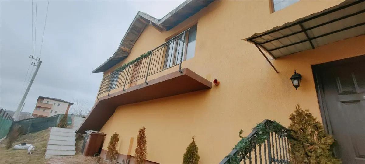 IASI VISAN BUCIUM CASA DUPLEX LA STRADA - foto 1