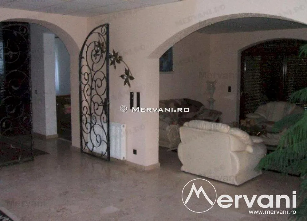 Vila de vanzare in Campina - zona Muscel - foto 14