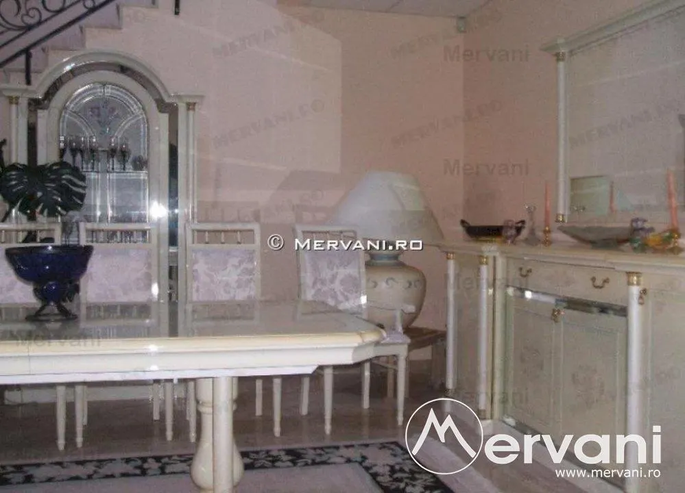 Vila de vanzare in Campina - zona Muscel - foto 19