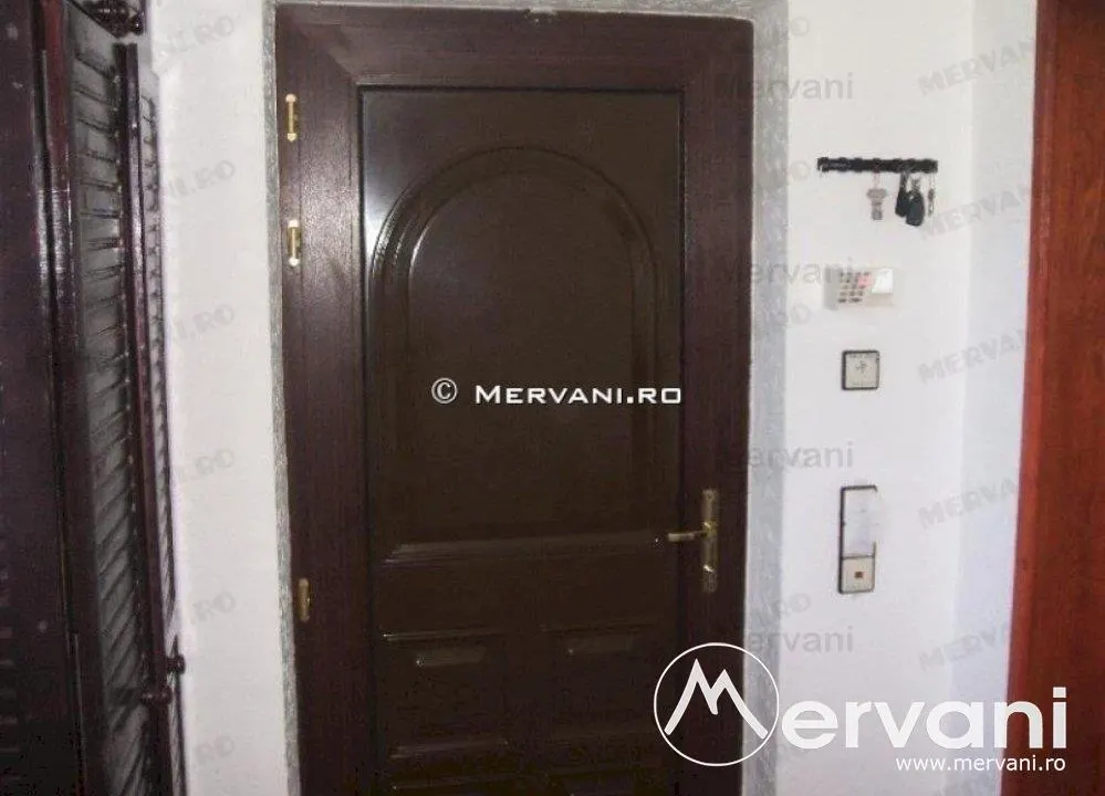 Vila de vanzare in Campina - zona Muscel - foto 4
