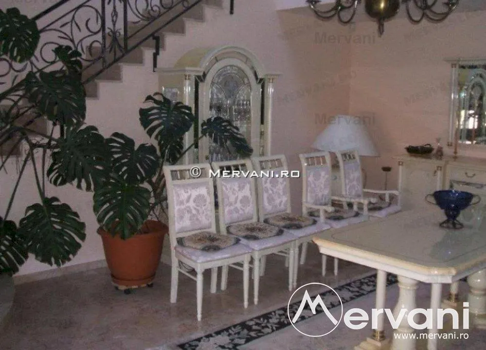 Vila de vanzare in Campina - zona Muscel - foto 10