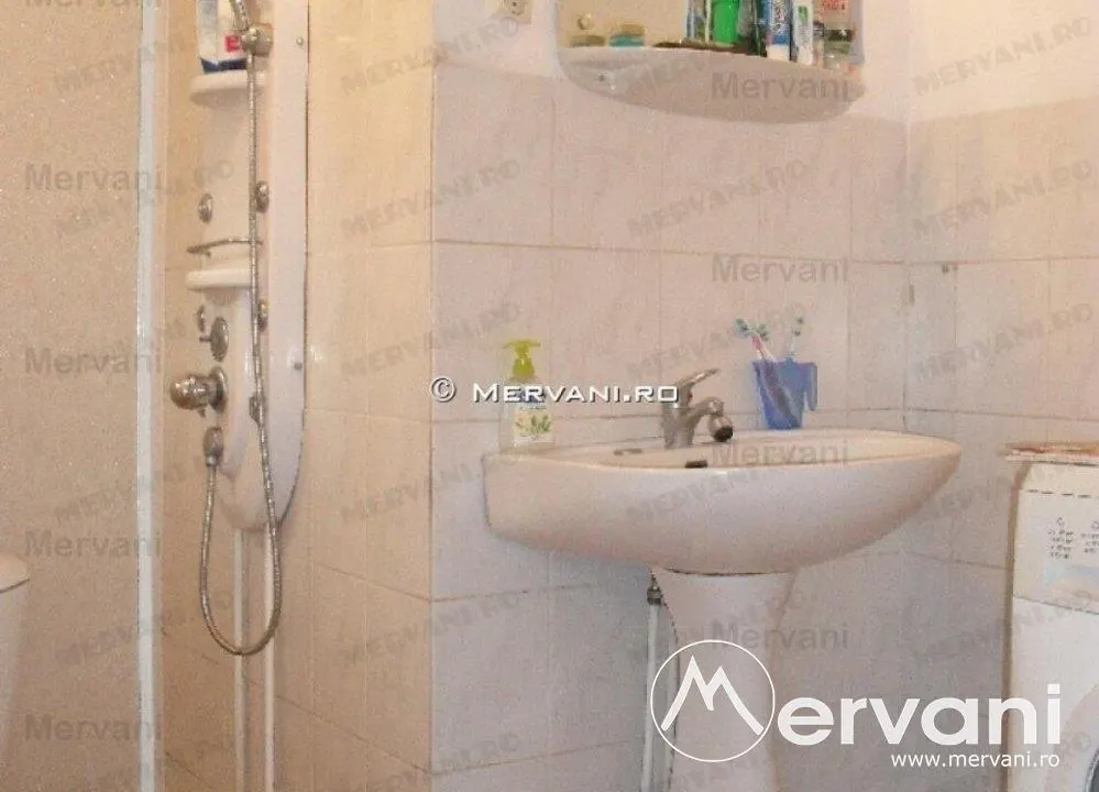 Casa de vanzare in Busteni (zona Poiana Tapului) - foto 12