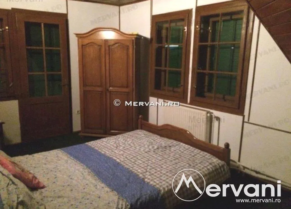 Casa de vanzare in Predeal (zona Semicentrala) - foto 1