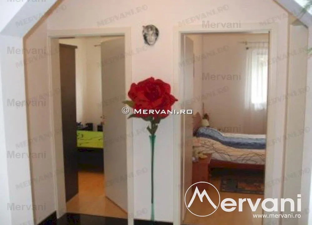 Casa cu 16 camere de vanzare in Predeal (zona Cioplea) - foto 18