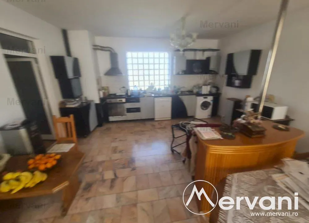 Casa de vanzare in Cornu - foto 9