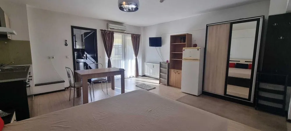 Ultracentral Palas | Apartament 1 camera I Etaj 1 | Mobilat si utilat | Balcon | 35 mp | - foto 3