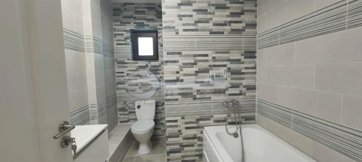 AP 3 CAM CU GRADINA MUTARE IMEDIATA VISOIANU LUNCA CETATUII - foto 12