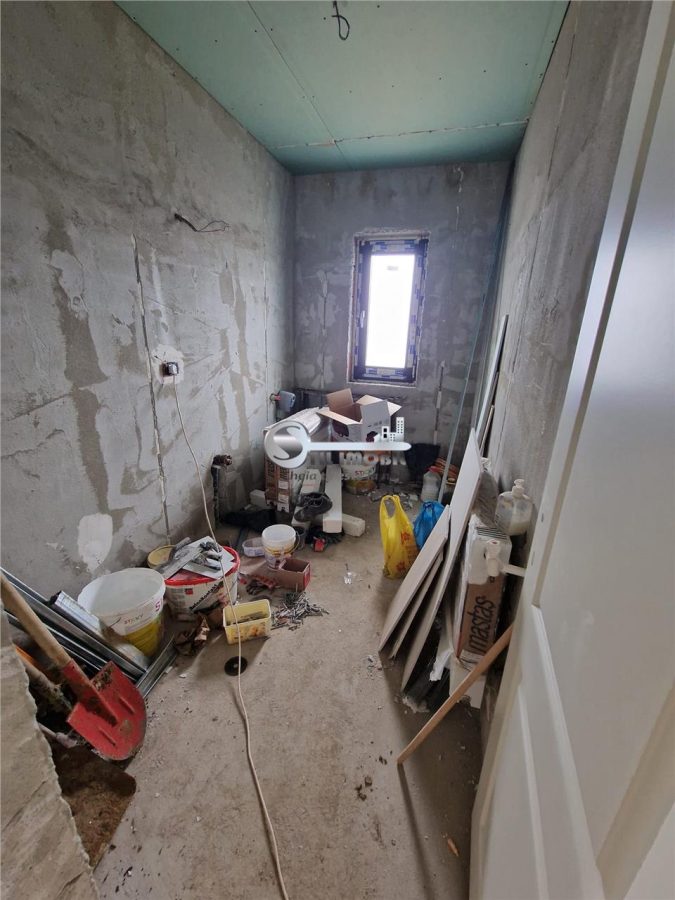 Casa de vanzare I Paun, Barnova I 4 camere, 2 bai I 500 mp teren - foto 18