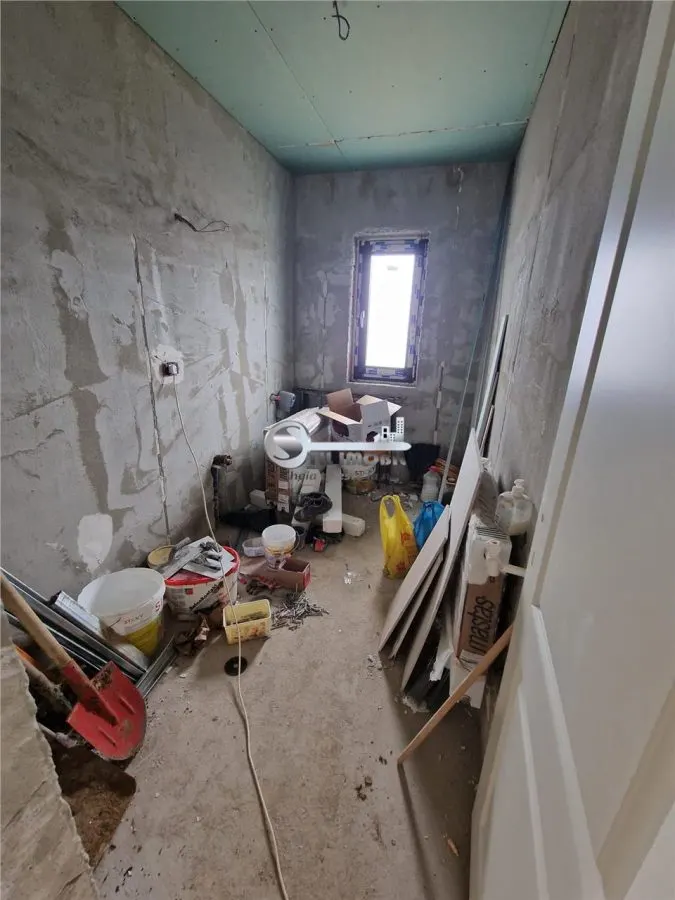 Casa de vanzare I Paun, Barnova I 4 camere, 2 bai I 500 mp teren - foto 9